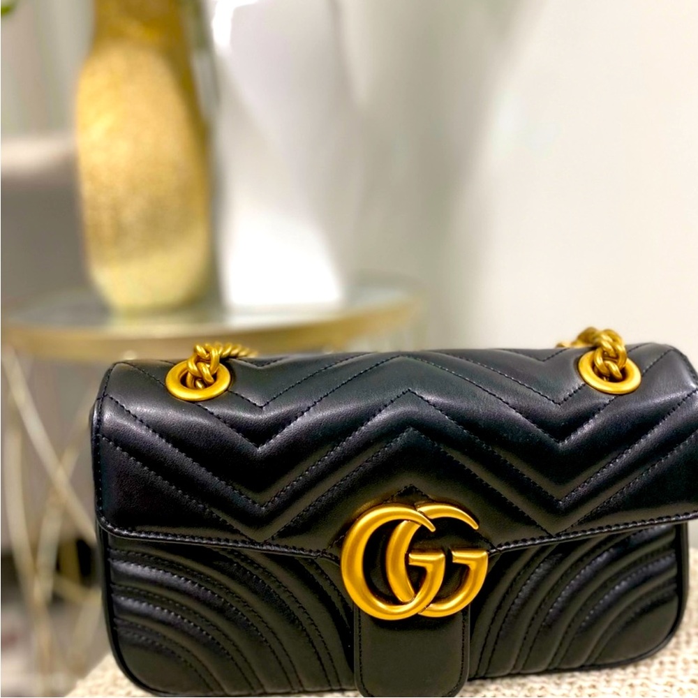 GUCCI Mermont HANDBAG !! Brand new!!!